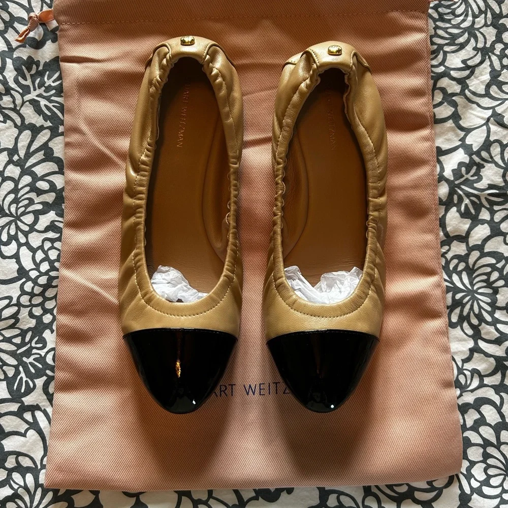 Stuart Weitzman Tan and Black Captoe Flats - Picture 1 of 5